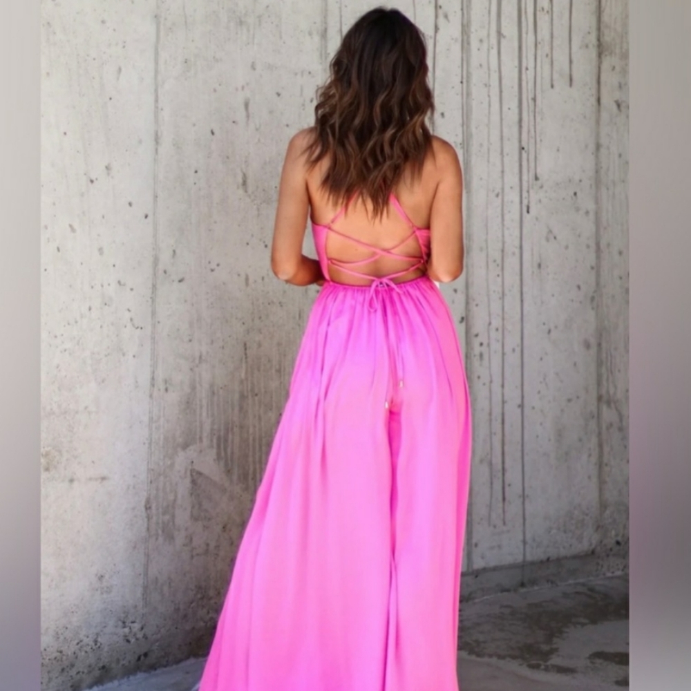 Vici Aakaa Picture Perfect Satin Wide Leg Pink Jumpsuit NEW - Picture 7 of 7
